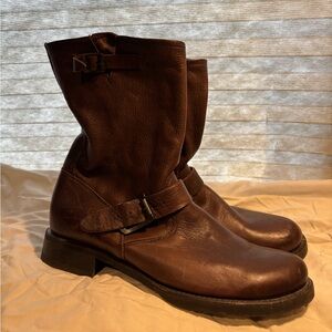 Women’s Frye Boots. Size 11